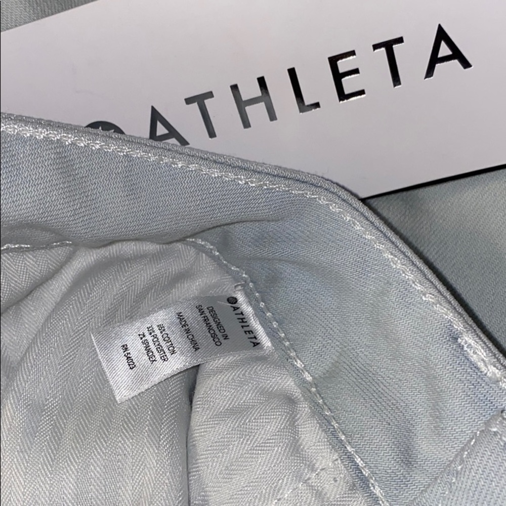 ATHLETA Glacier Wash Sculptek Skinny Crop Jeans - Picture 8 of 8